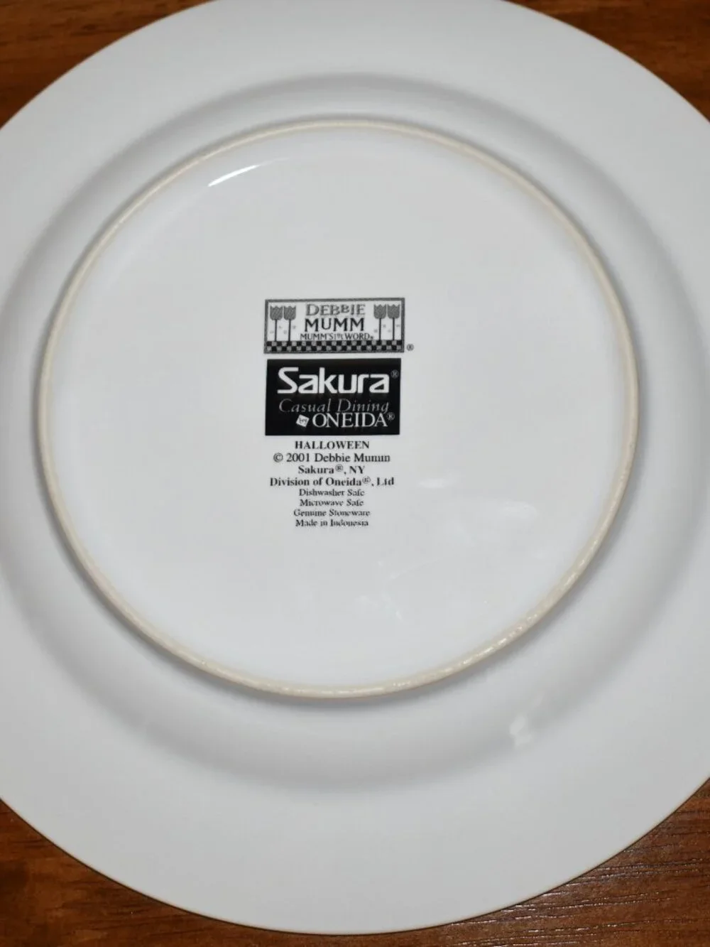 Vtg Debbie Mumm Witch Plate Halloween Americana Salad Lunch Dessert Sakura 1998